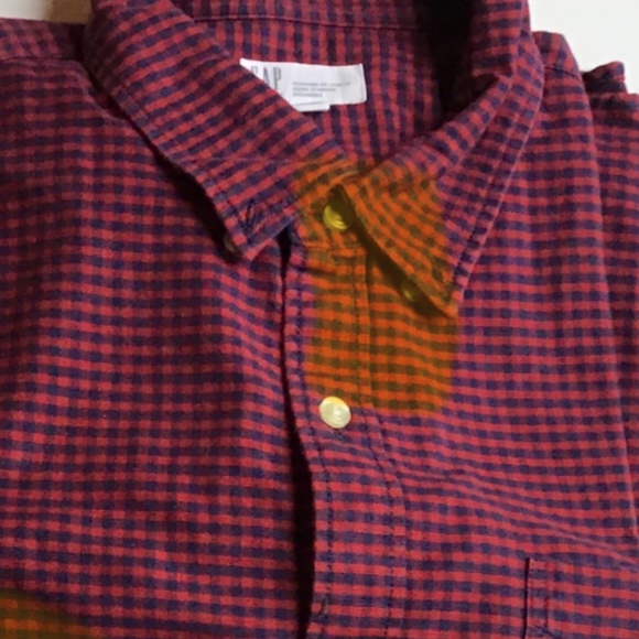 GAP  Red burgundy  & navy motifs 100 % cotton button front shirt Sz L - Picture 6 of 7